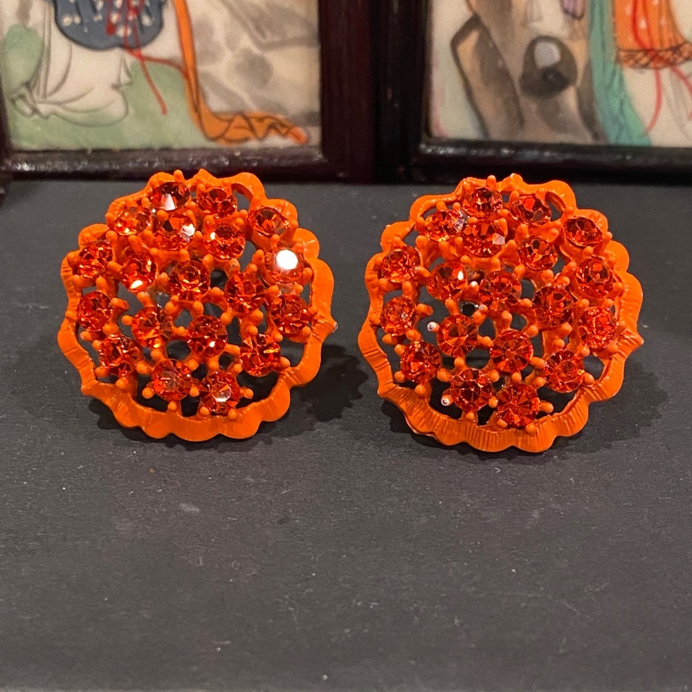 Weiss Vintage Orange Clip-On Earrings